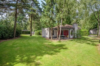 Vakantiehuis Harderwijk EUR-NL-3847-08