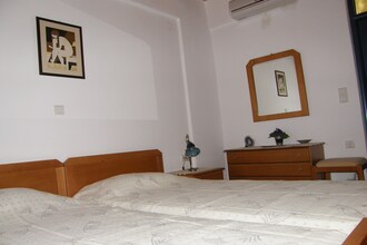 Villa Anemos