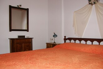 Villa Anemos