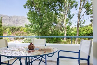 Villa Anemos