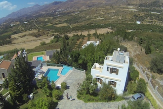 Villa Thymari