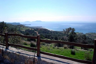 Villa Ikaros