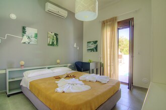 Villa Ikaros