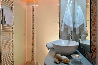 Fundana Apartment