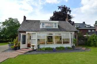 Vakantiehuizen Soerendonk EUR-NL-6027-02