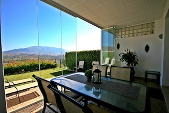 Villa Lily