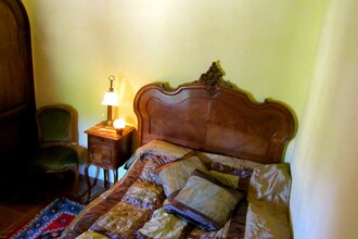 Masia Nostra Terra