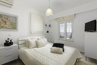 Gennadi Luxury Beach Front Villa