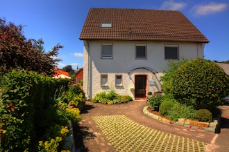 Vakantiehuizen Nieheim Ot Merlsheim EUR-DE-33039-03
