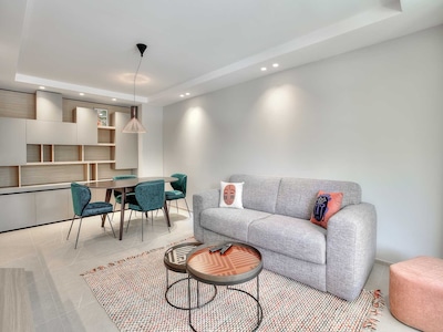 Cannes holiday homes