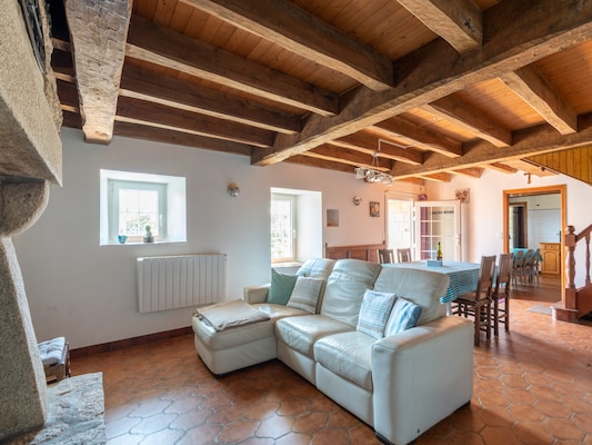 Ferienhaus mit umzäuntem Garten in Plouhinec (Frankreich) und 3 Hunde erlaubt