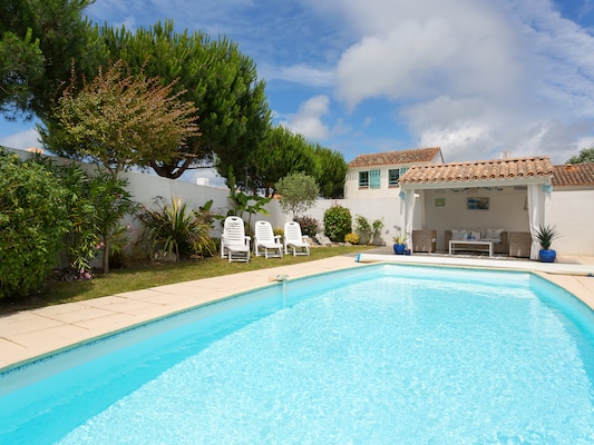 Ferienhaus mit umzäuntem Garten in Saint- Jean-De-Monts (Frankreich) und 2 Hunde erlaubt