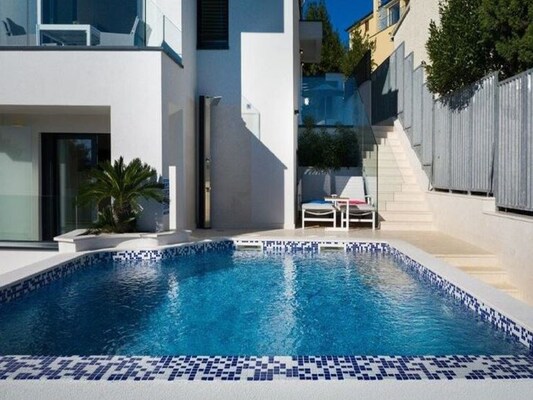 Vakantiehuis met privé zwembad in Pjescana Uvala (Kroatië) voor 6 personen