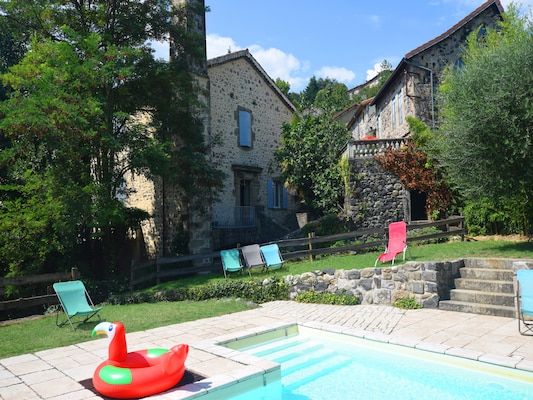 Vakantiehuis in Pont-De-Labeaume (Frankrijk) 3 honden zijn welkom