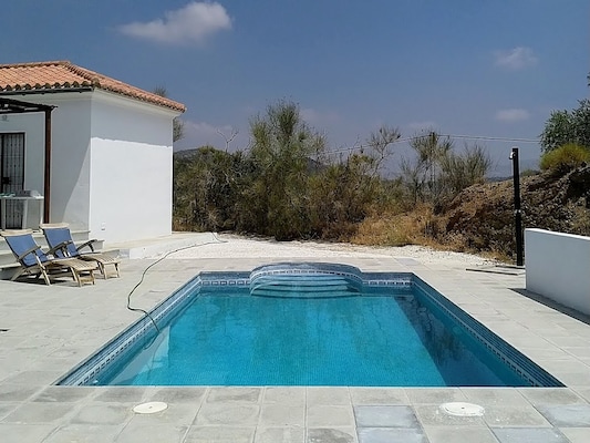 Vakantiehuis met privé zwembad in Almogía (Spanje) voor 2 personen