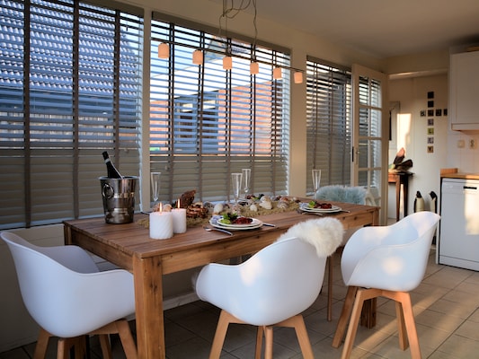 Ferienhaus mit umzäuntem Garten in Noordwijkerhout (Niederlande) und 1 Hund erlaubt