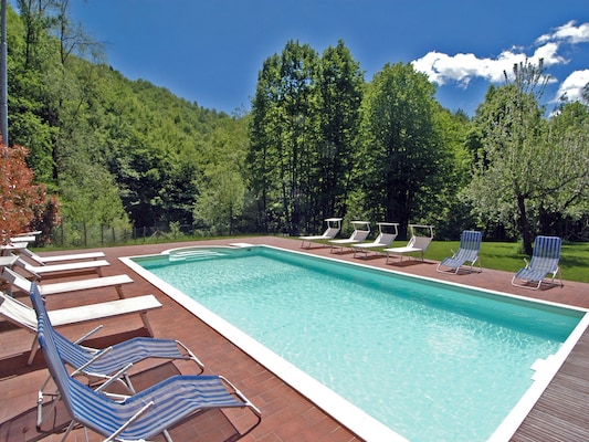 Vakantiehuis met privé zwembad in Pistoia (Italië) voor 14 personen