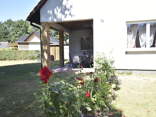 Vakantiehuis met omheinde tuin in Serams (Duitsland) 1 hond is welkom