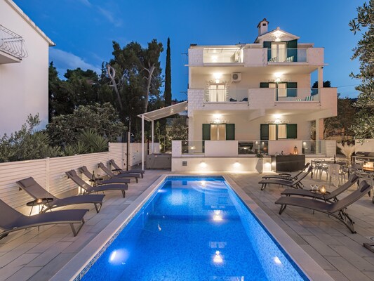 Vakantiehuis in Slatine (Kroatië) 1 hond is welkom