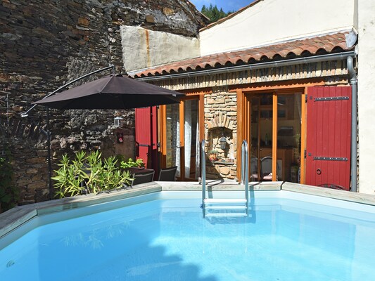 Ferienhaus mit umzäuntem Garten in Cuxac-Cabardès (Frankreich) und 1 Hund erlaubt