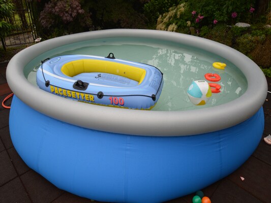 Vakantiehuis met privé zwembad in Wuppertal (Duitsland) voor 3 personen