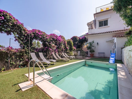 Ferienhaus in Èze (Frankreich) und 1 Hund erlaubt