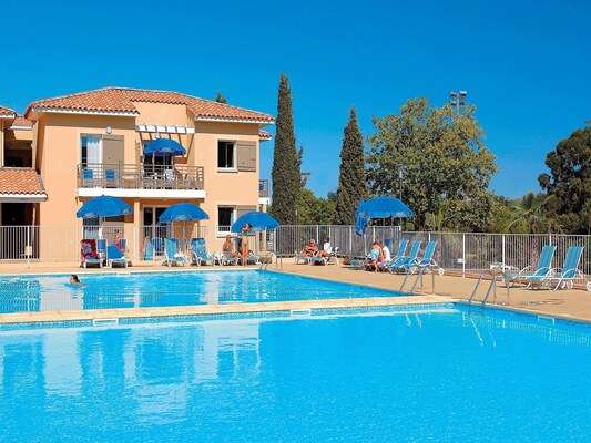 Vakantiehuis met zwembad in La Londe les Maures (Frankrijk) voor 2 personen