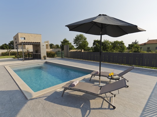 Vakantiehuis met privé zwembad in Kanfanar (Kroatië) voor 6 personen