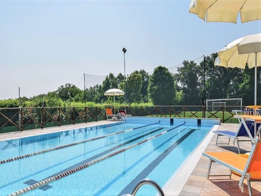 Ferienhaus mit umzäuntem Garten in Tavullia (Italien) und 2 Hunde erlaubt