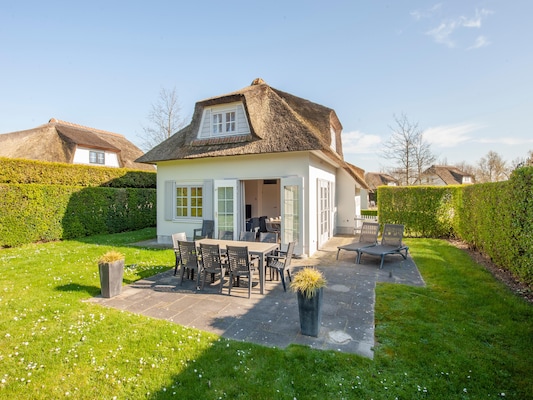 Vakantiehuis met zwembad in Kamperland (Nederland) voor 8 personen