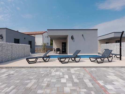 Vakantiehuis met privé zwembad in Vir (Kroatië) voor 6 personen