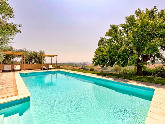 Vakantiehuis met privé zwembad in San Silvestro - Senigallia (Ancona) (Italië) voor 10 personen