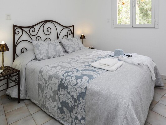 Vakantiehuis met zwembad in Solenzara (Frankrijk) voor 4 personen