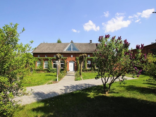 Ferienhaus in Burow bei Lübz (Deutschland) und 1 Hund erlaubt