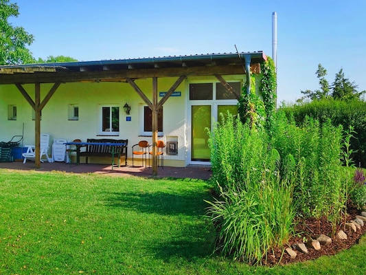 Ferienhaus mit umzäuntem Garten in Klocksin (Deutschland) und 1 Hund erlaubt