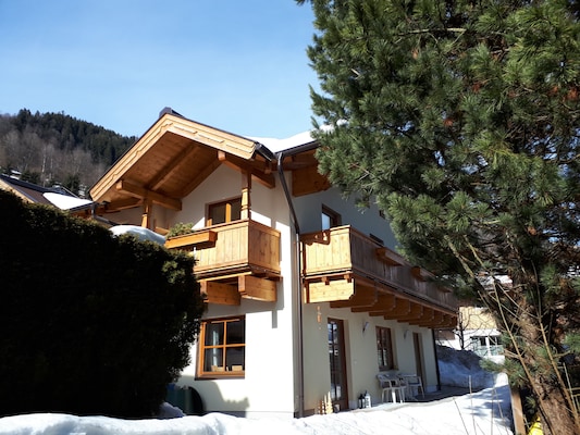 Ferienhaus in Bramberg am Wildkogel (Österreich) und 1 Hund erlaubt