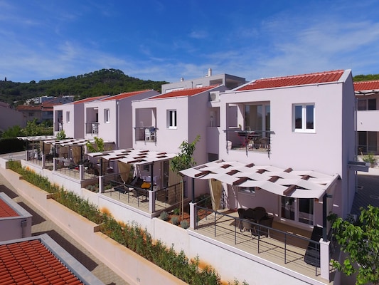 Vakantiehuis met zwembad in Preko (Kroatië) voor 3 personen