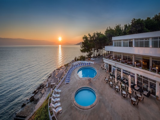 Ferienhaus in Jelsa (Kroatien) und 1 Hund erlaubt