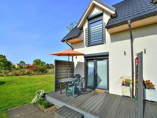 Ferienhaus mit umzäuntem Garten in Ustronie Morskie (Polen) und 1 Hund erlaubt