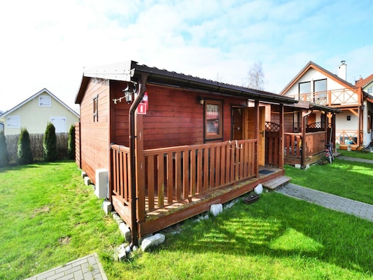 Ferienhaus mit umzäuntem Garten in Ustronie Morskie (Polen) und 1 Hund erlaubt