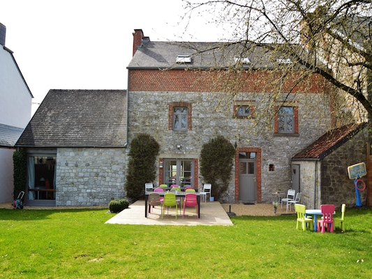 Vakantiehuis met omheinde tuin in Gerin (België) 1 hond is welkom