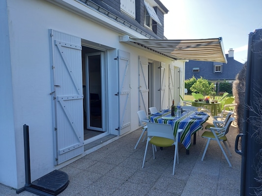 Ferienhaus mit umzäuntem Garten in Saint-Pierre-Quiberon (Frankreich) und 3 Hunde erlaubt