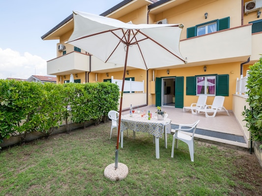 Vakantiehuis met zwembad in Paestum (Italië) voor 5 personen