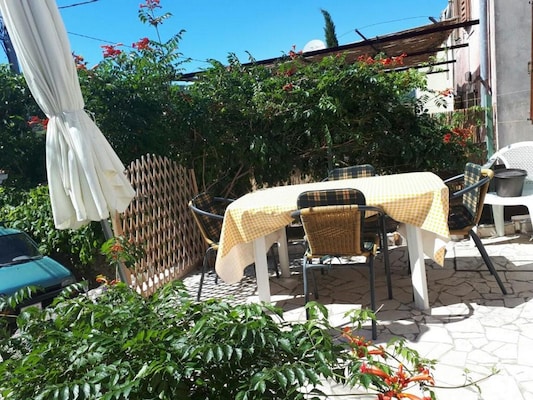 Vakantiehuis met 2 slaapkamer(s) in Beli (Kroatië) voor 4 personen