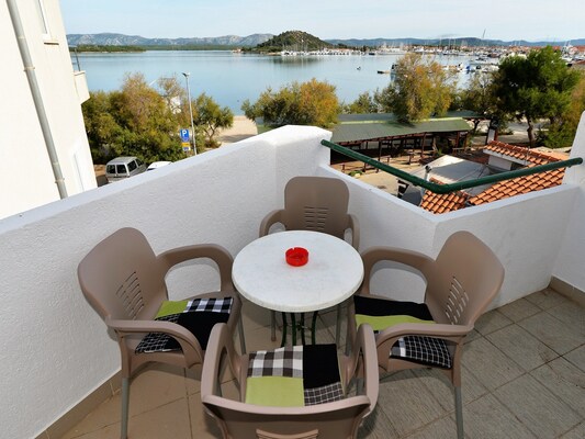 Vakantiehuis met 1 slaapkamer(s) in Murter (Kroatië) voor 3 personen