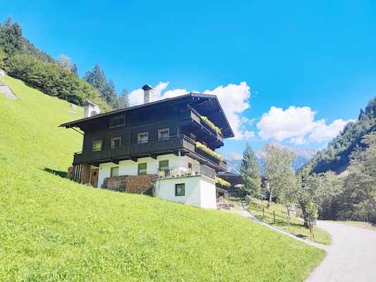 Ferienhaus in Mayrhofen (Österreich) und 1 Hund erlaubt