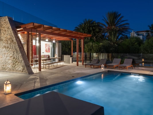 Vakantiehuis met privé zwembad in Lachania (Griekenland) voor 12 personen