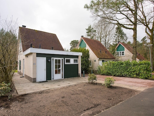 Vakantiehuis met zwembad in Hellendoorn (Nederland) voor 6 personen