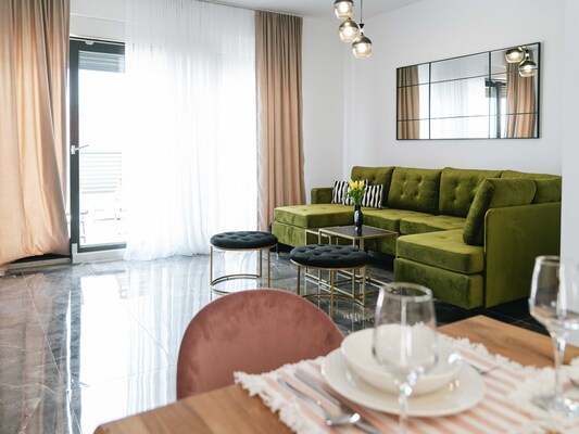 Vakantiehuis met bubbelbad in Zecevo Rogoznicko (Kroatië) voor 8 personen