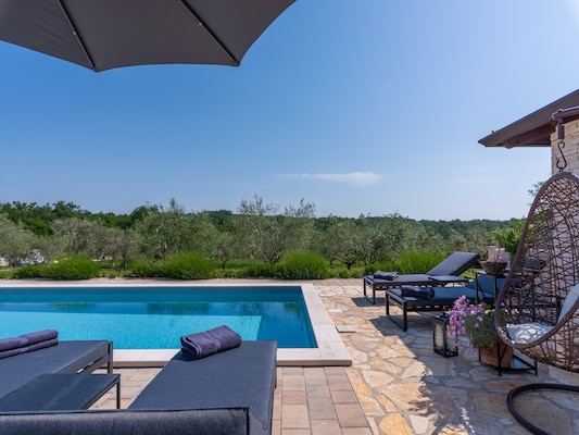 Vakantiehuis met privé zwembad in Novigrad (Kroatië) voor 4 personen